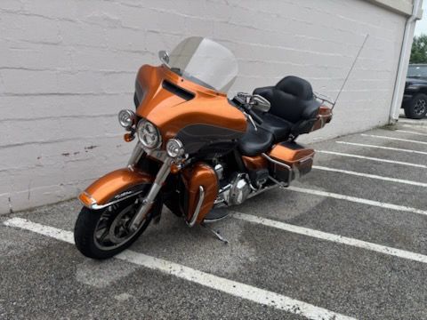 2015 Harley-Davidson Electra Glide® Ultra Classic® in Manchester, New Hampshire - Photo 5