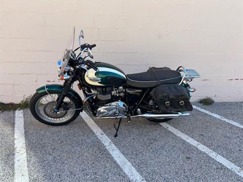 2011 Triumph Bonneville T100 in Manchester, New Hampshire - Photo 4