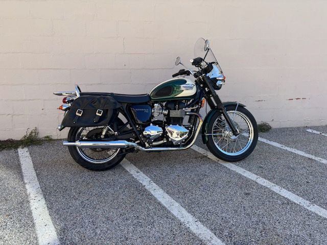 2011 Triumph Bonneville T100 in Manchester, New Hampshire - Photo 1