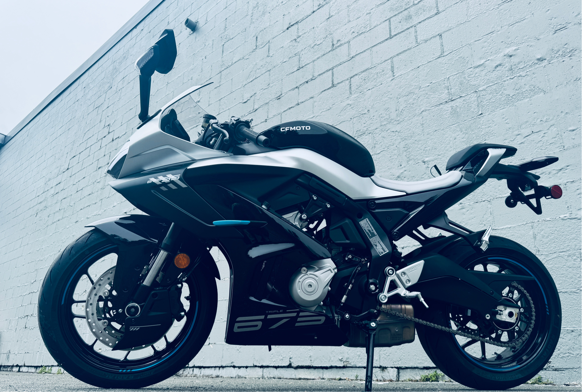 2025 CFMOTO 675SS in Manchester, New Hampshire - Photo 15
