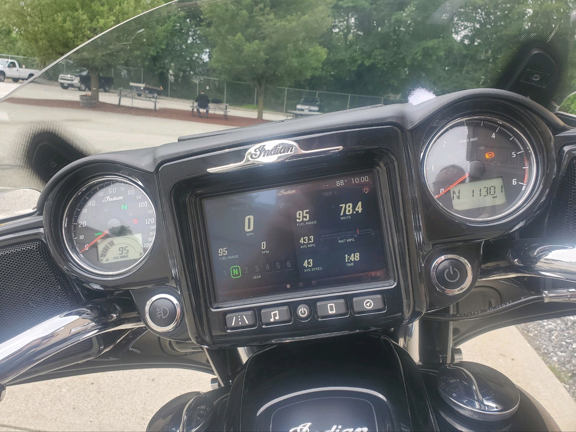 2018 Indian Motorcycle Chieftain® Limited ABS in Manchester, New Hampshire - Photo 11