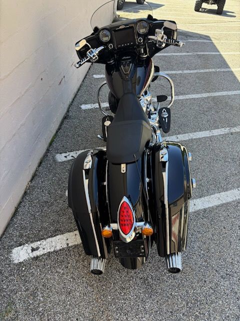 2018 Indian Motorcycle Chieftain® Limited ABS in Manchester, New Hampshire - Photo 8