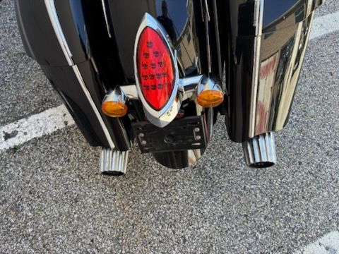 2018 Indian Motorcycle Chieftain® Limited ABS in Manchester, New Hampshire - Photo 14