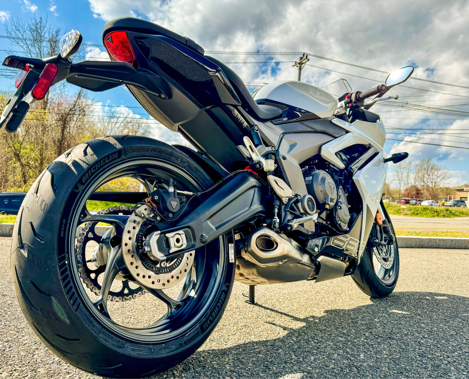 2025 Triumph Daytona 660 in Manchester, New Hampshire - Photo 3