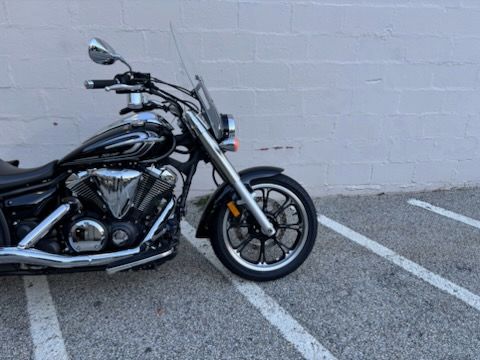 2015 Yamaha V Star 950 in Manchester, New Hampshire - Photo 9