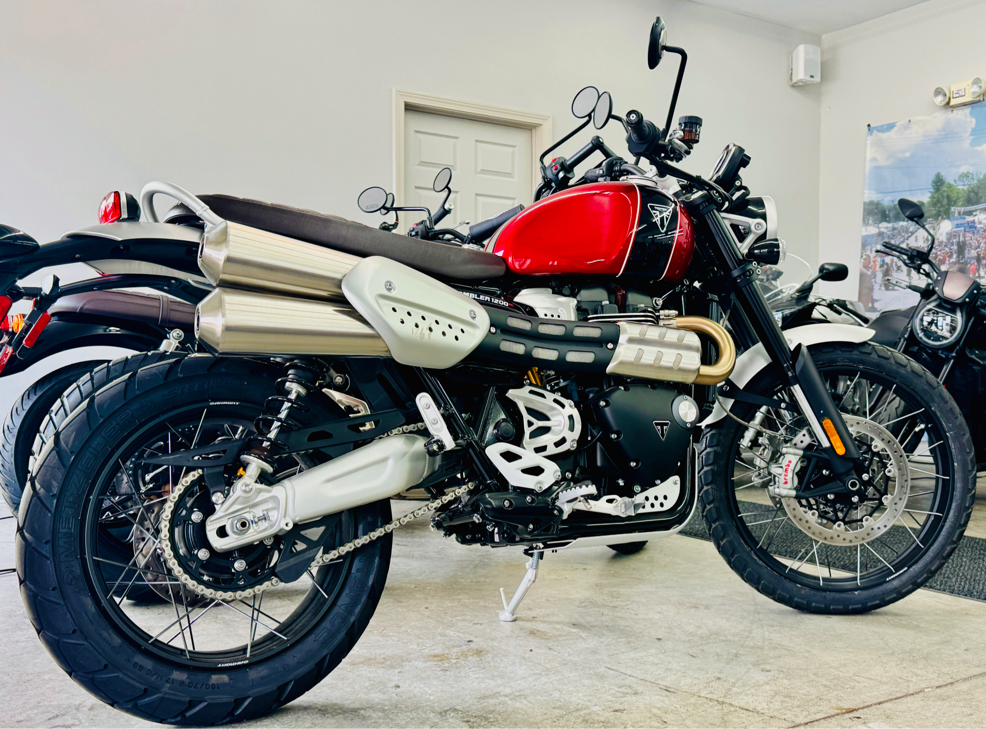 2023 Triumph Scrambler 1200 XC in Manchester, New Hampshire - Photo 3