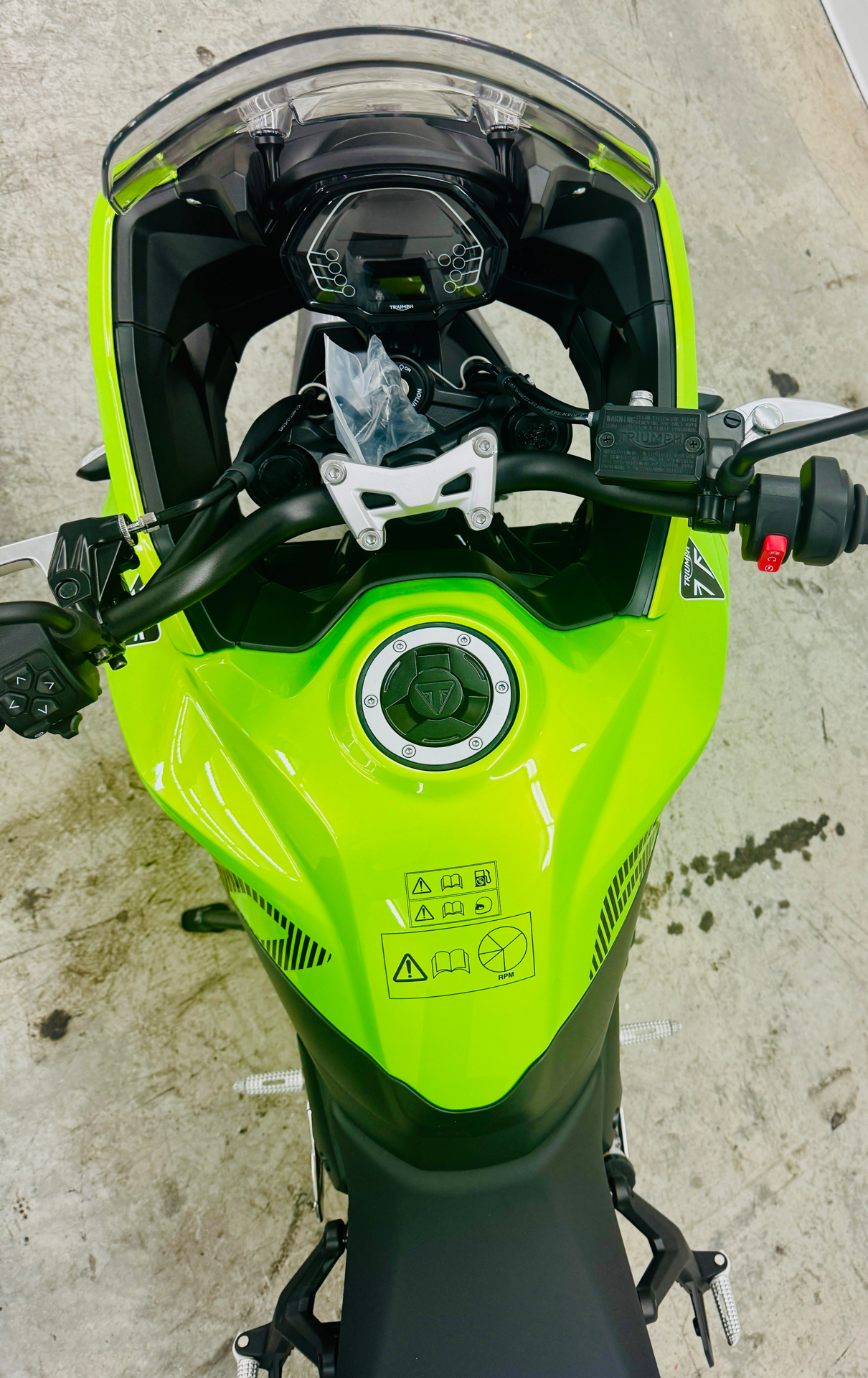 2025 Triumph Tiger Sport 660 in Manchester, New Hampshire - Photo 11