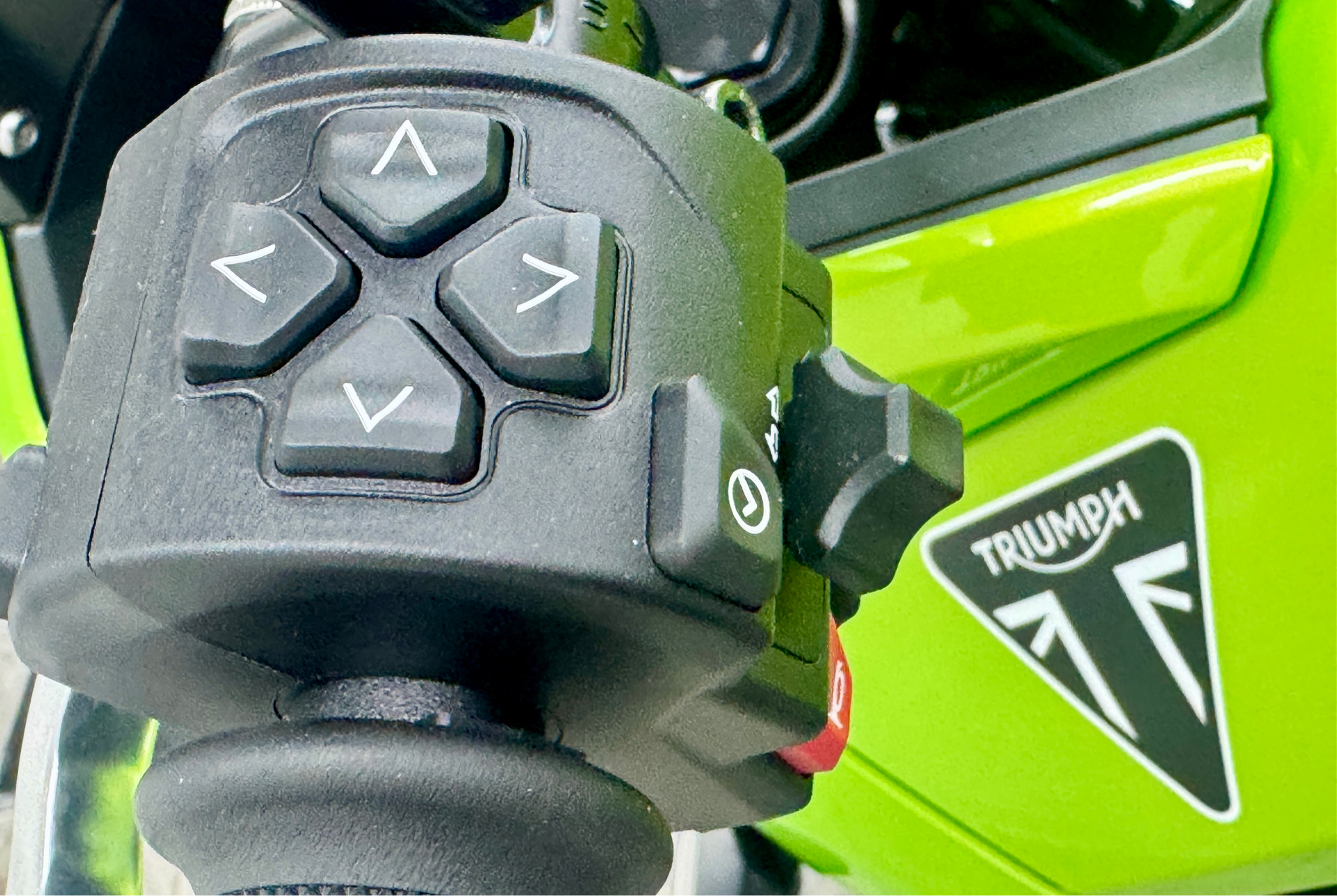 2025 Triumph Tiger Sport 660 in Manchester, New Hampshire - Photo 5