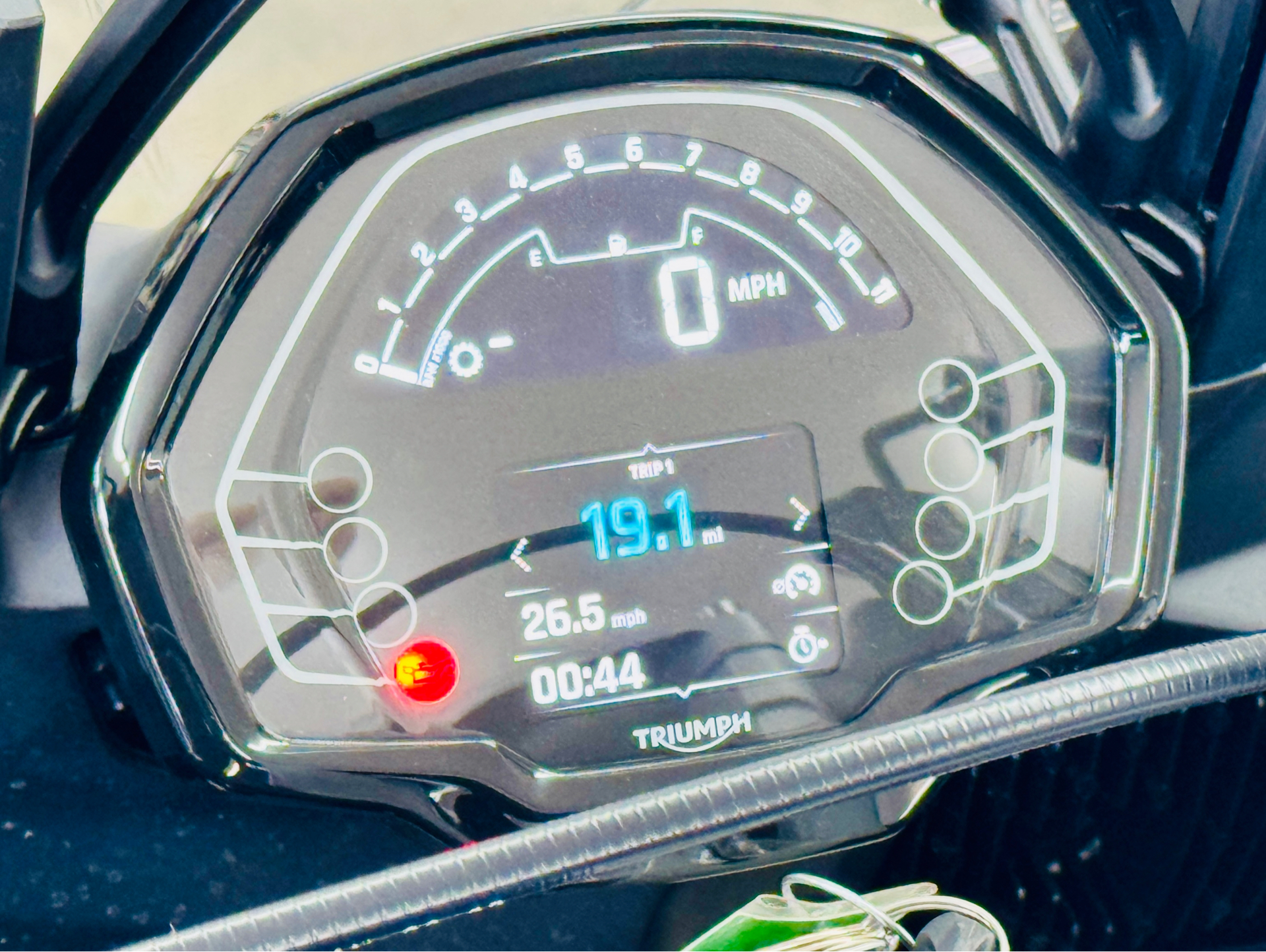 2023 Triumph Tiger Sport 660 in Manchester, New Hampshire - Photo 4
