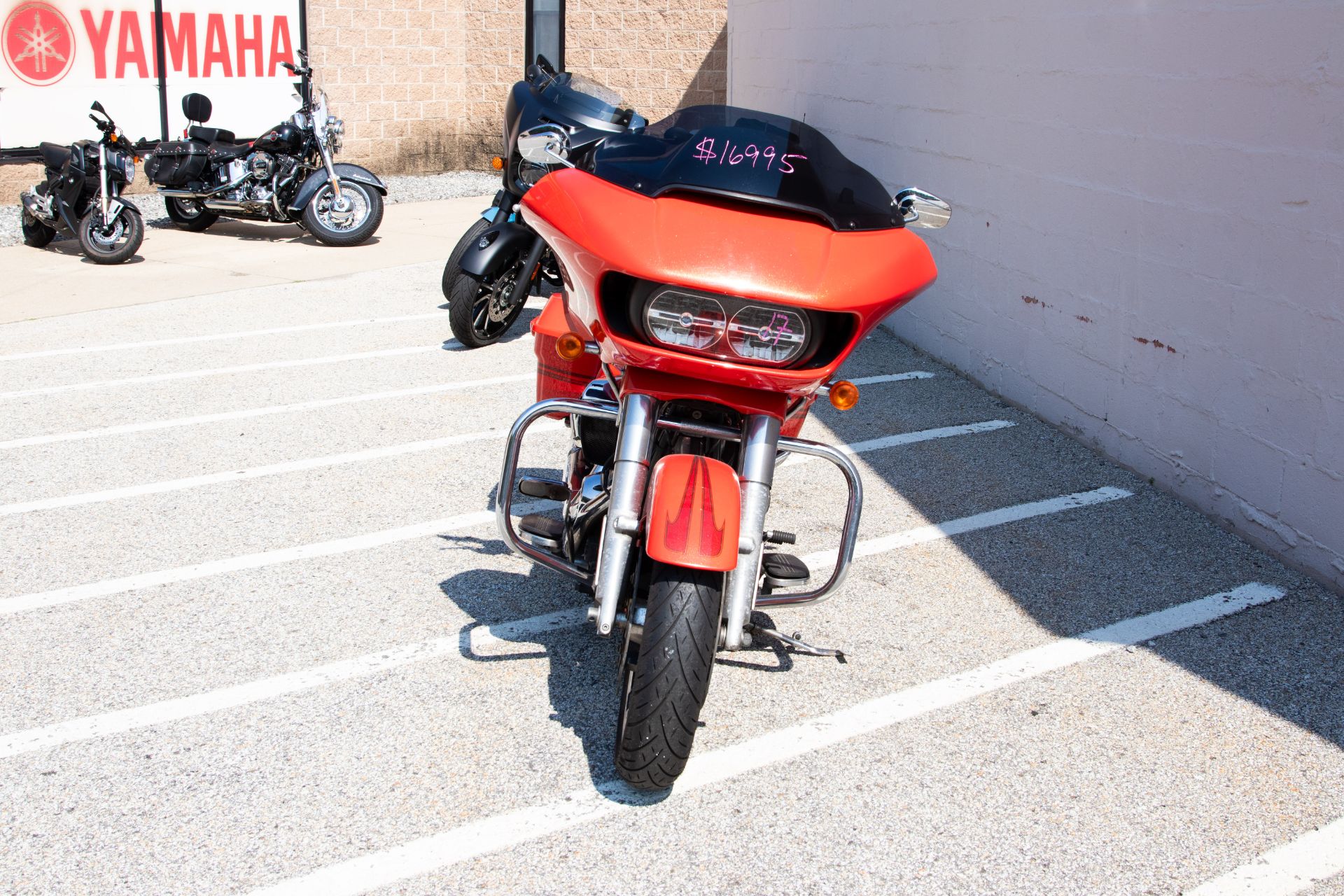 2017 Harley-Davidson Road Glide® Special in Manchester, New Hampshire - Photo 3