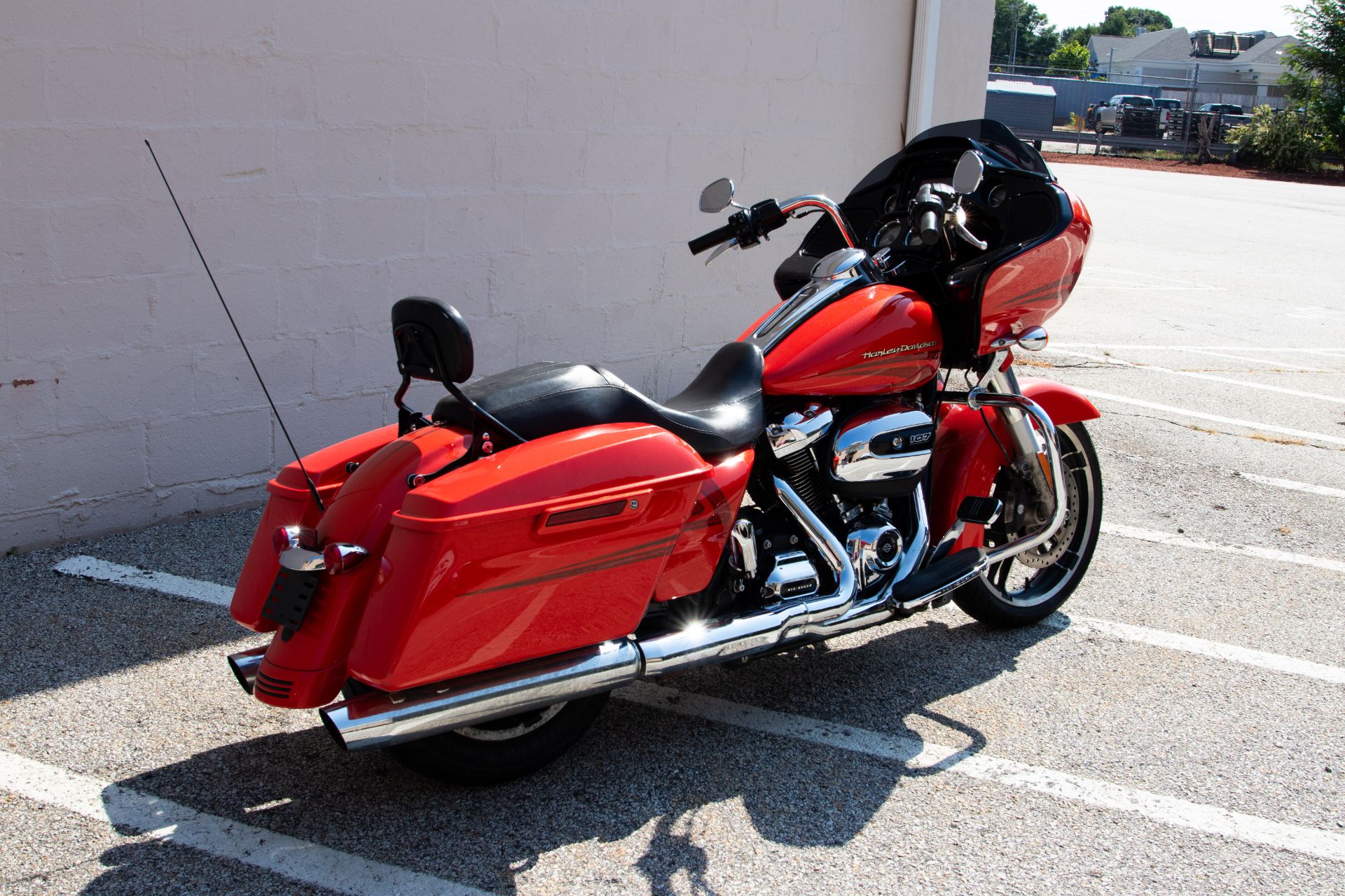 2017 Harley-Davidson Road Glide® Special in Manchester, New Hampshire - Photo 6