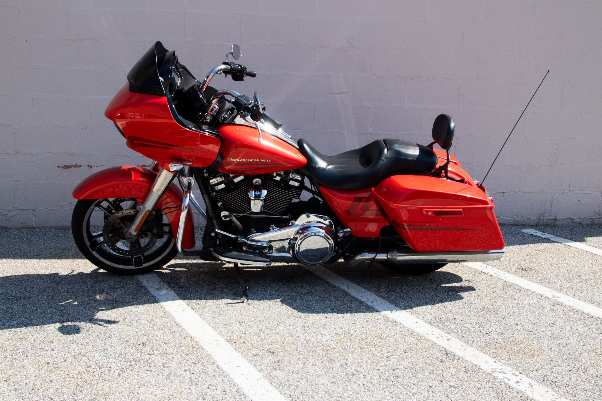 2017 Harley-Davidson Road Glide® Special in Manchester, New Hampshire - Photo 10