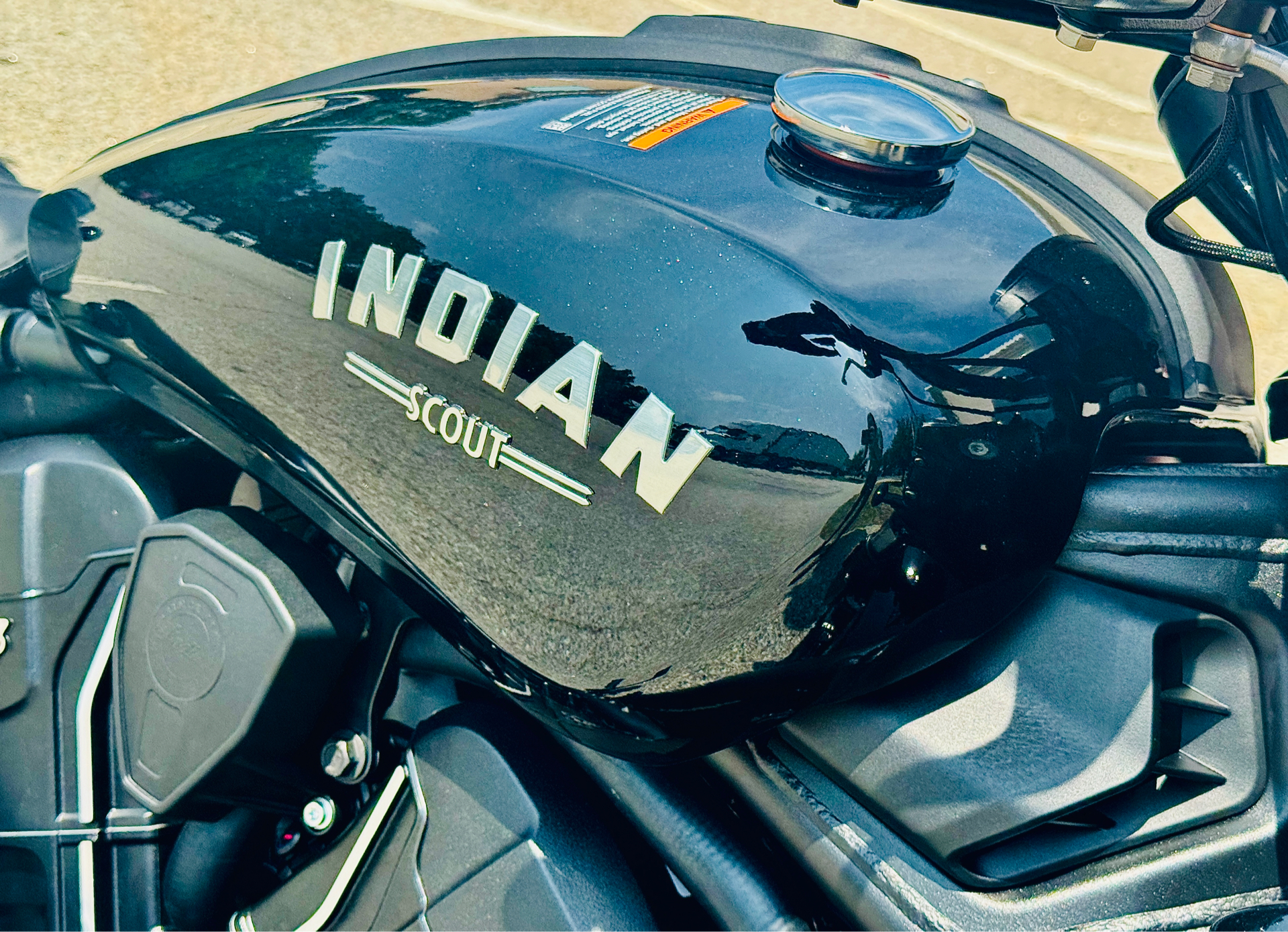 2025 Indian Motorcycle Scout® Bobber in Manchester, New Hampshire - Photo 15
