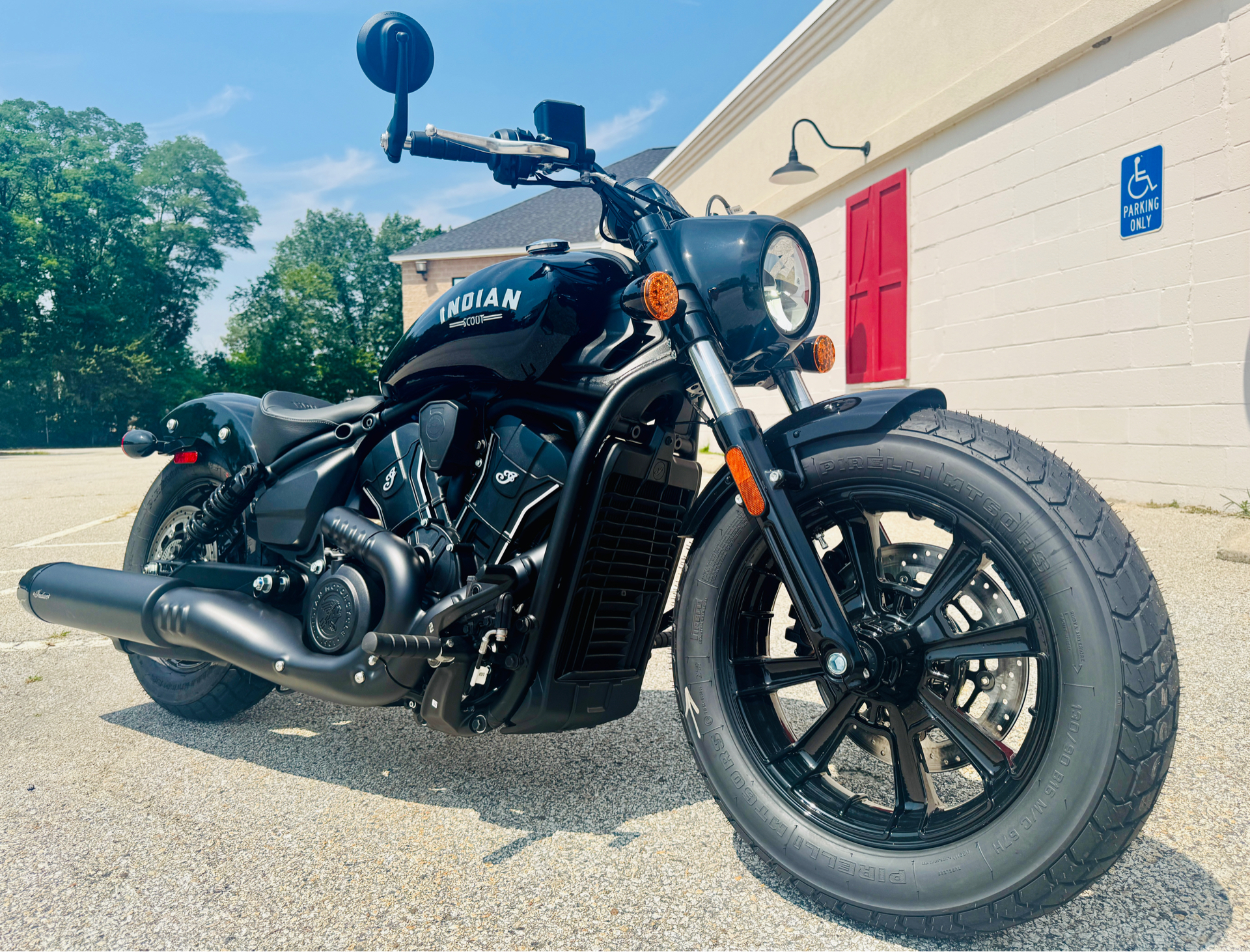 2025 Indian Motorcycle Scout® Bobber in Manchester, New Hampshire - Photo 11