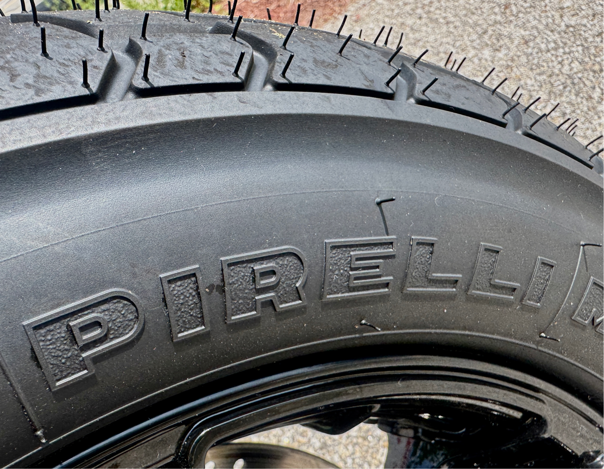 2025 Indian Motorcycle Scout® Bobber in Manchester, New Hampshire - Photo 12
