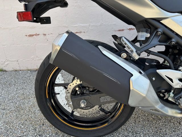 2023 Kawasaki Ninja 400 ABS in Manchester, New Hampshire - Photo 12