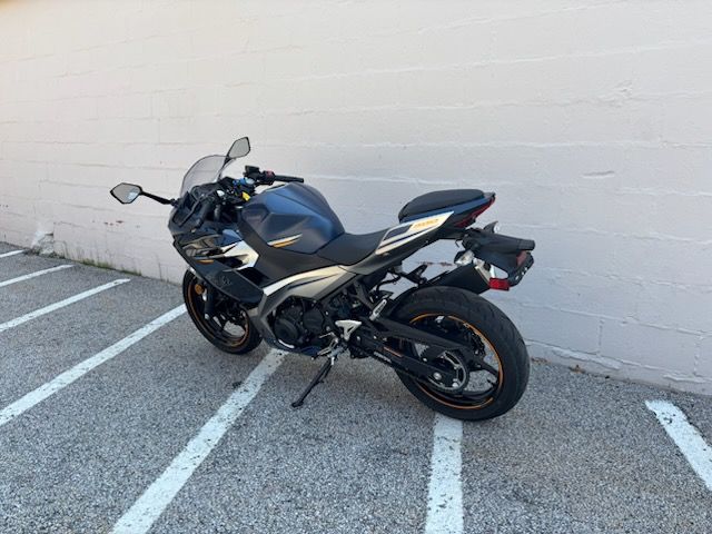 2023 Kawasaki Ninja 400 ABS in Manchester, New Hampshire - Photo 6