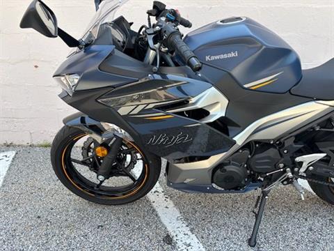 2023 Kawasaki Ninja 400 ABS in Manchester, New Hampshire - Photo 10