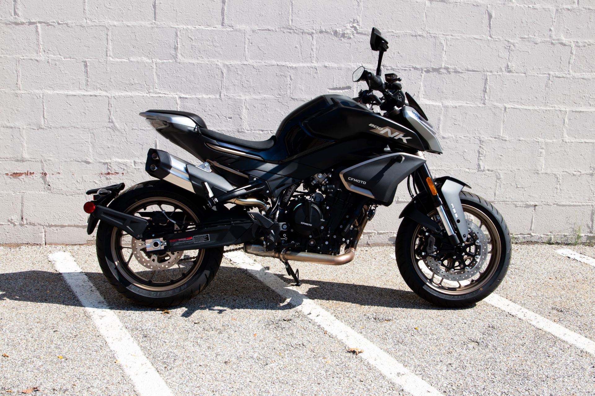 2024 CFMOTO 800NK in Manchester, New Hampshire - Photo 1