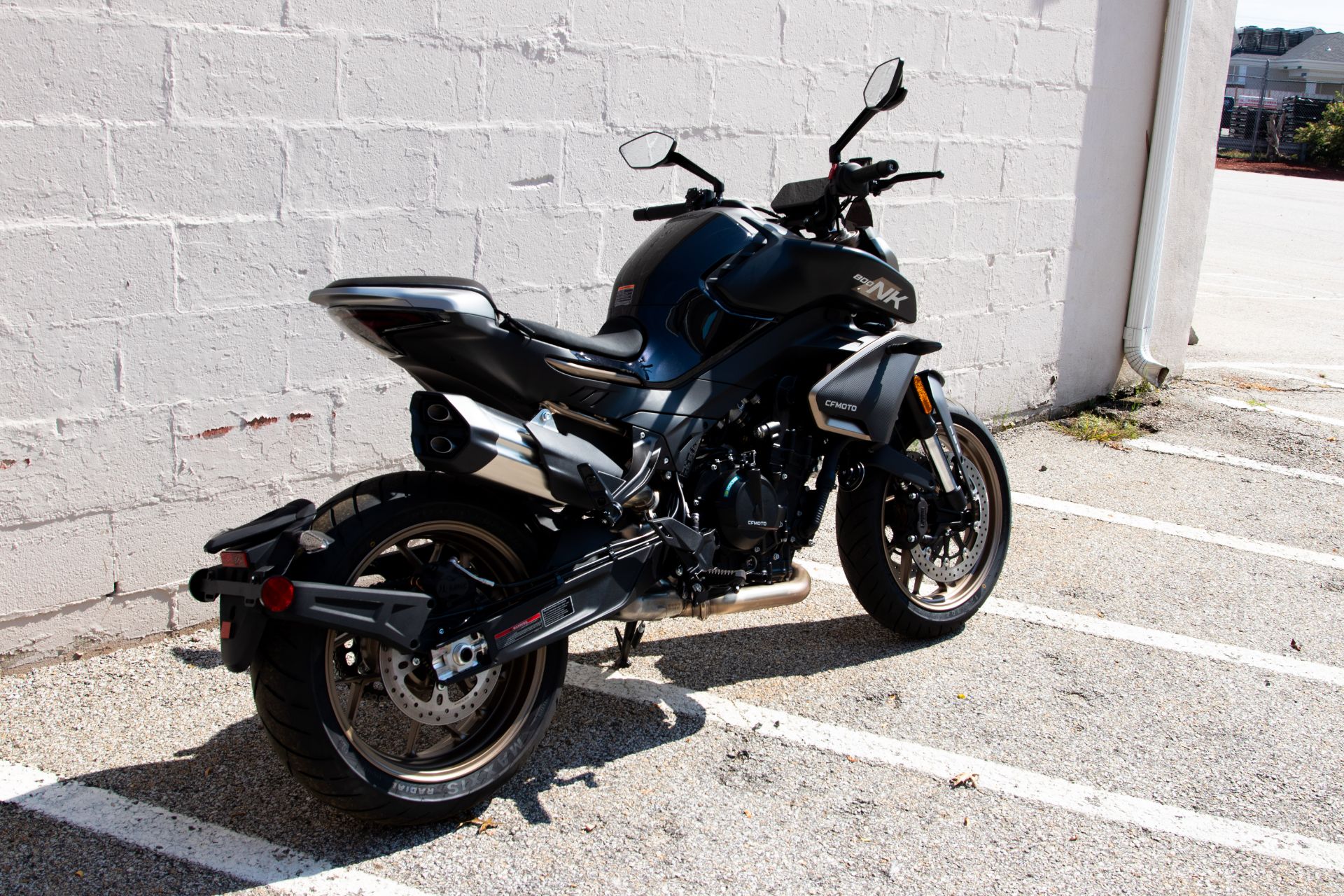 2024 CFMOTO 800NK in Manchester, New Hampshire - Photo 6