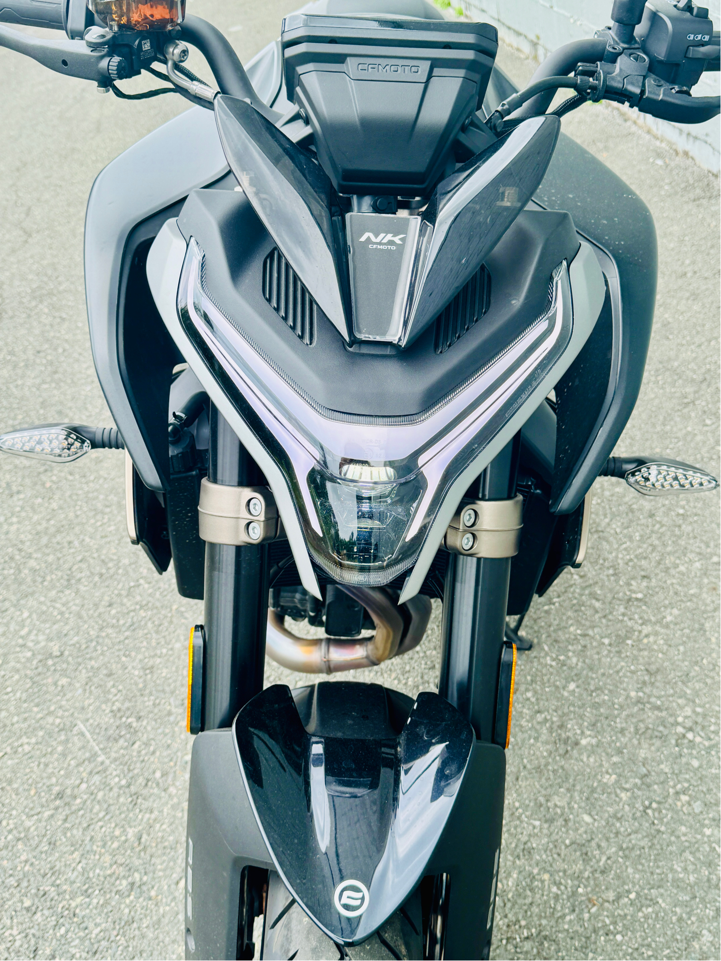 2024 CFMOTO 800NK in Manchester, New Hampshire - Photo 2