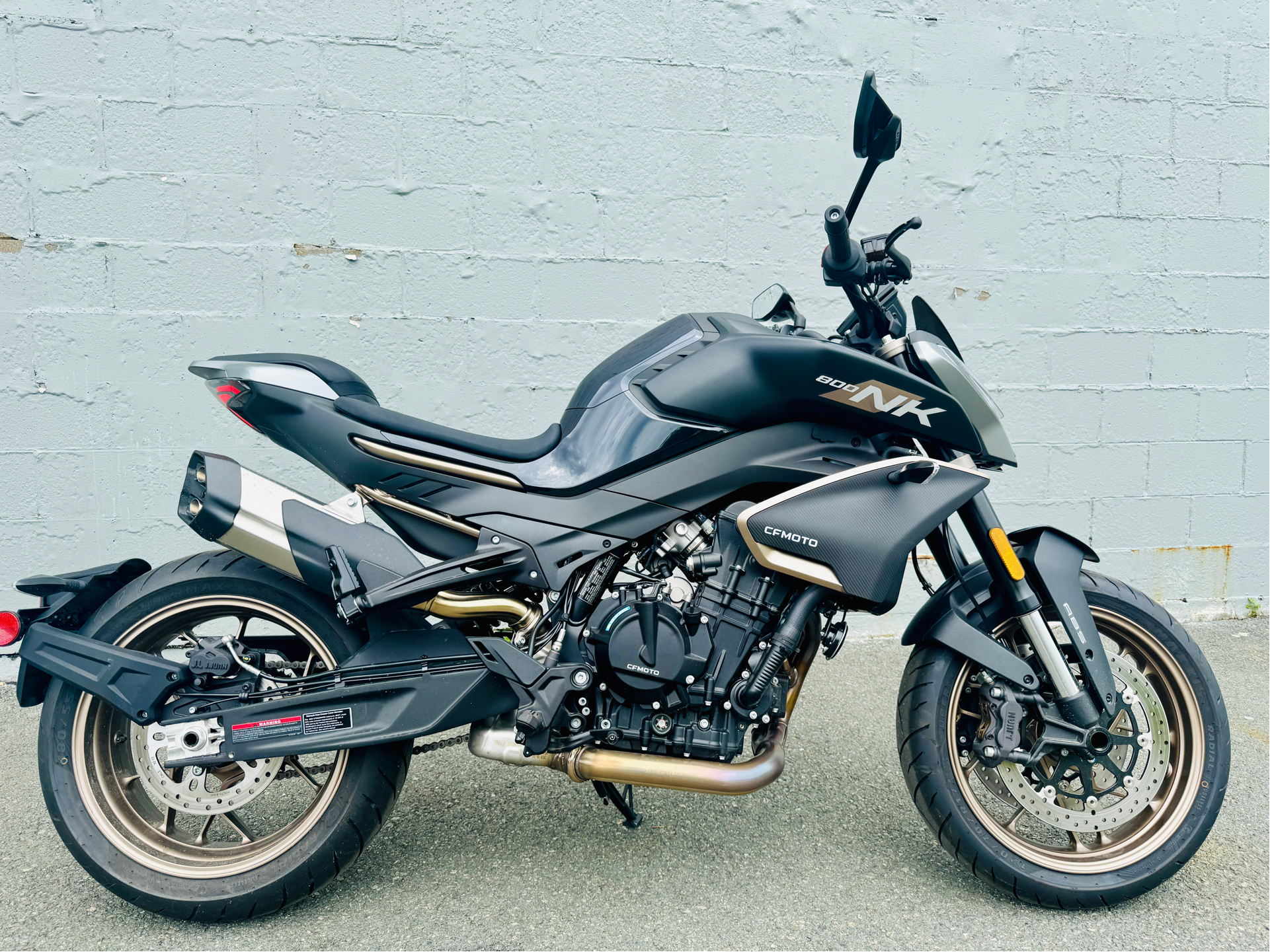 2024 CFMOTO 800NK in Manchester, New Hampshire - Photo 18