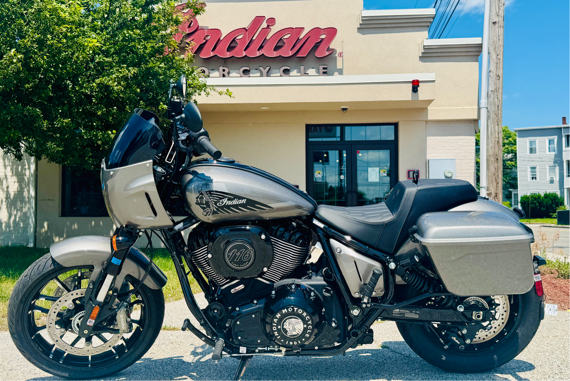2025 Indian Motorcycle Sport Chief RT in Manchester, New Hampshire - Photo 9