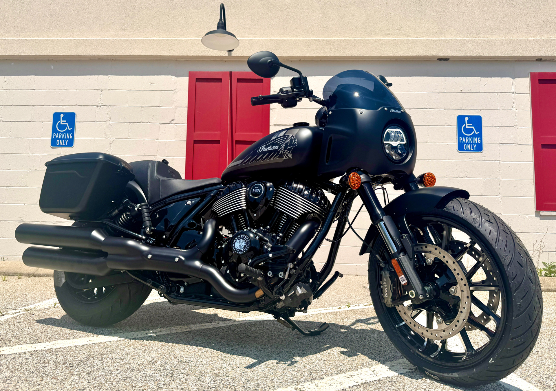 2025 Indian Motorcycle Sport Chief RT in Manchester, New Hampshire - Photo 1