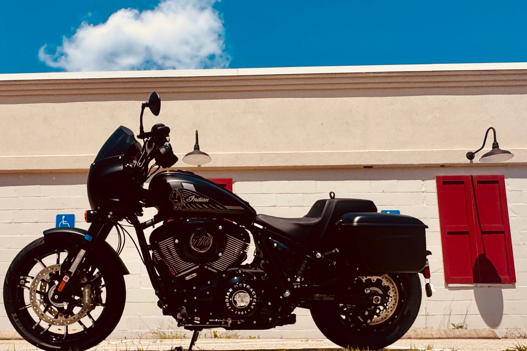 2025 Indian Motorcycle Sport Chief RT in Manchester, New Hampshire - Photo 38