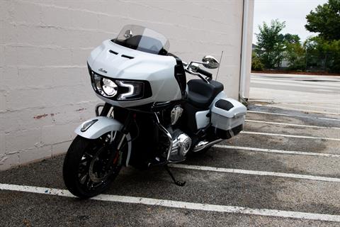 2024 Indian Motorcycle Challenger® Limited with PowerBand Audio Package in Manchester, New Hampshire - Photo 8