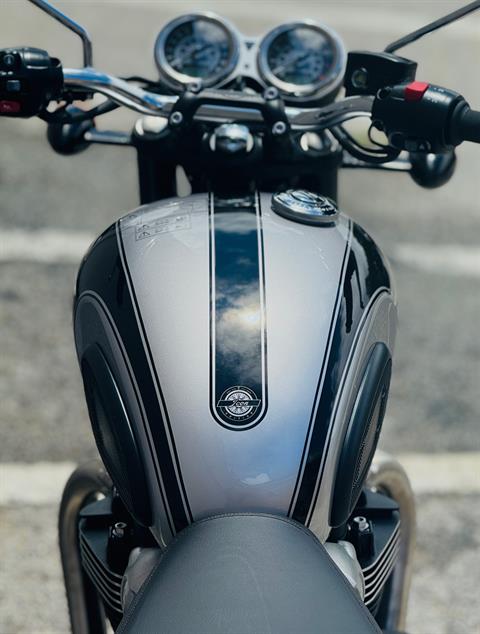 2025 Triumph Bonneville T100 in Manchester, New Hampshire - Photo 2