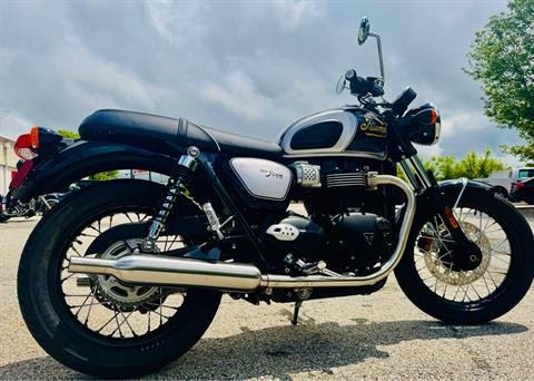 2025 Triumph Bonneville T100 in Manchester, New Hampshire - Photo 17