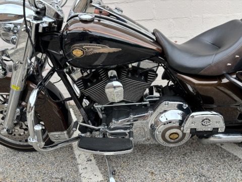 2013 Harley-Davidson Road King® 110th Anniversary Edition in Manchester, New Hampshire - Photo 10