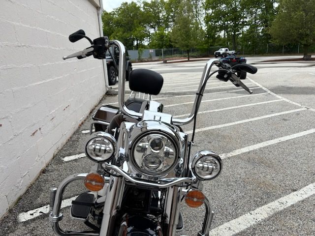 2013 Harley-Davidson Road King® 110th Anniversary Edition in Manchester, New Hampshire - Photo 13