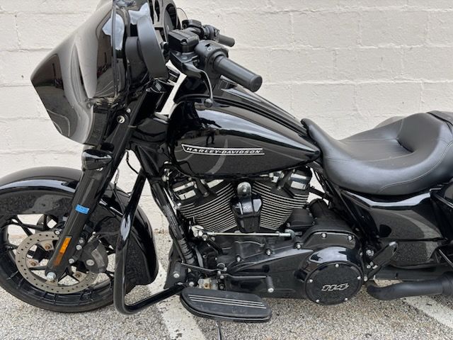 2020 Harley-Davidson Street Glide® Special in Manchester, New Hampshire - Photo 10