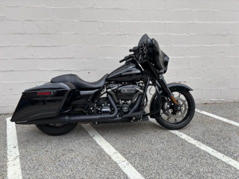 2020 Harley-Davidson Street Glide® Special in Manchester, New Hampshire - Photo 4