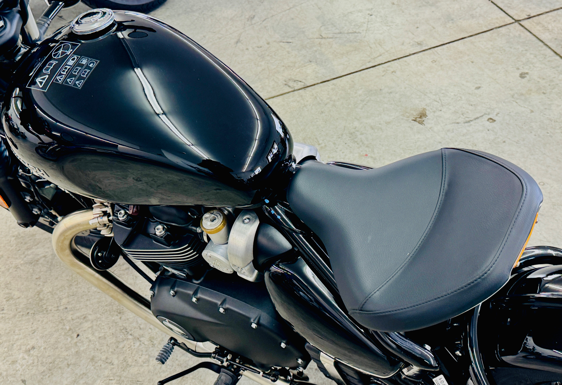 2024 Triumph Bonneville Bobber in Manchester, New Hampshire - Photo 20