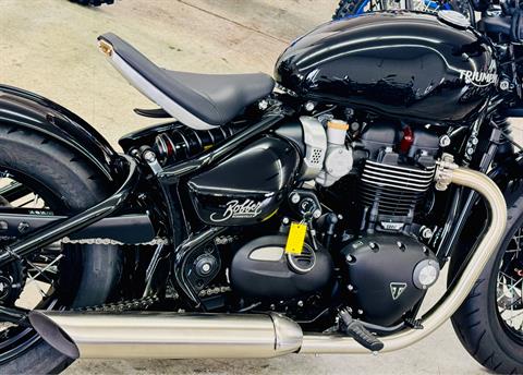 2024 Triumph Bonneville Bobber in Manchester, New Hampshire - Photo 9