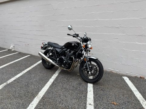 2014 Honda CB1100 in Manchester, New Hampshire - Photo 2