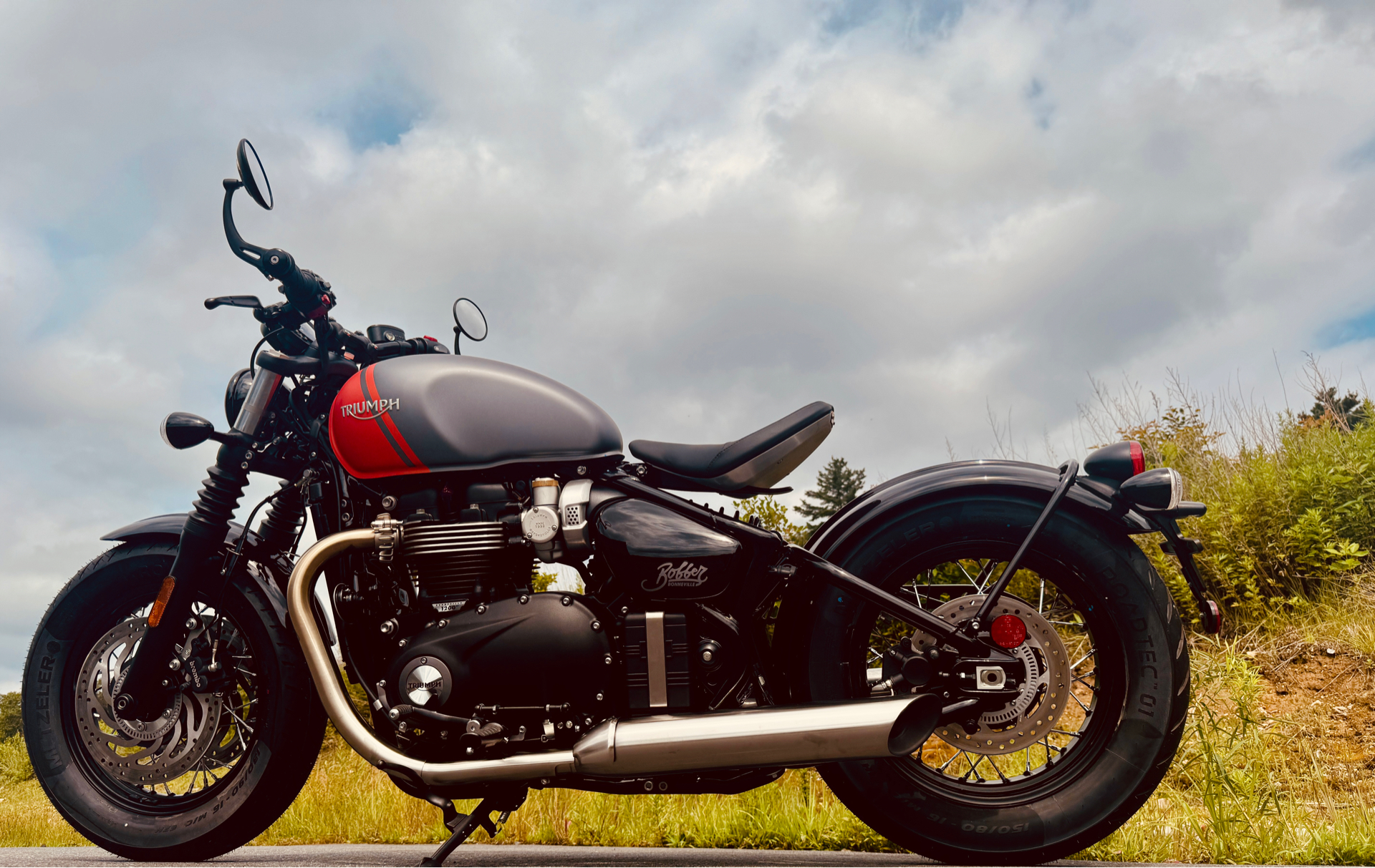 2025 Triumph Bonneville Bobber in Manchester, New Hampshire - Photo 19