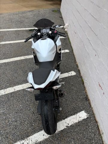 2023 Kawasaki Ninja 400 ABS in Manchester, New Hampshire - Photo 14