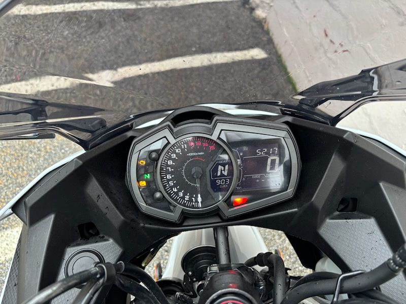 2023 Kawasaki Ninja 400 ABS in Manchester, New Hampshire - Photo 13