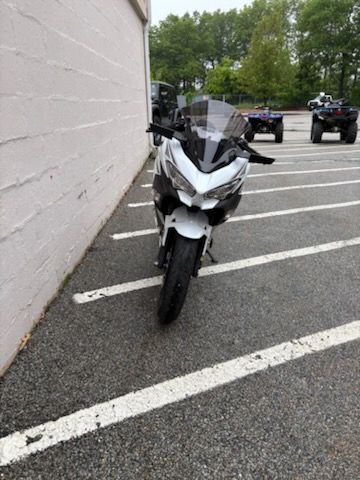 2023 Kawasaki Ninja 400 ABS in Manchester, New Hampshire - Photo 7