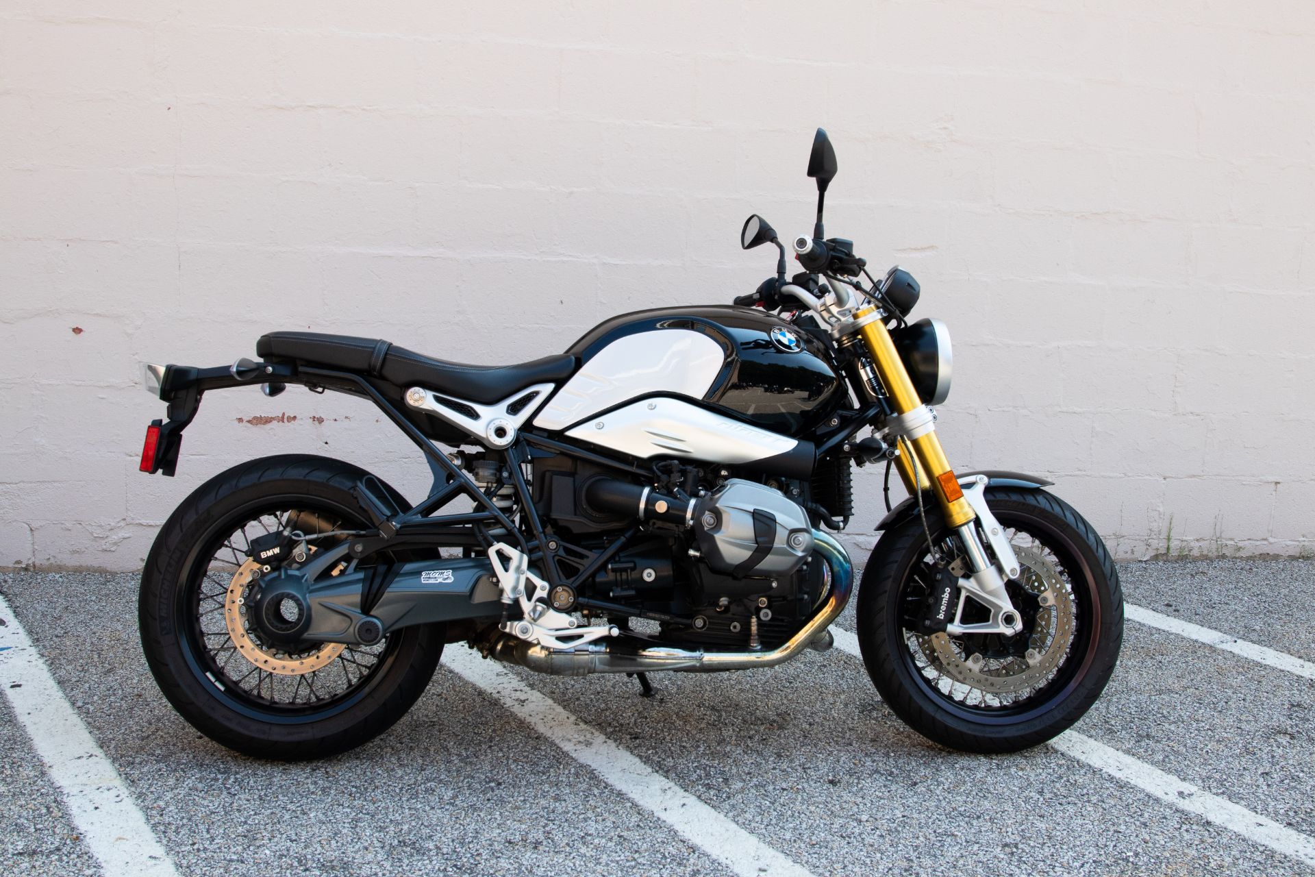 2015 BMW R nineT in Manchester, New Hampshire - Photo 1