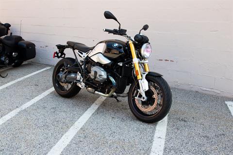 2015 BMW R nineT in Manchester, New Hampshire - Photo 2