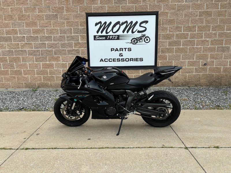 2022 Yamaha YZF-R7 in Manchester, New Hampshire - Photo 4