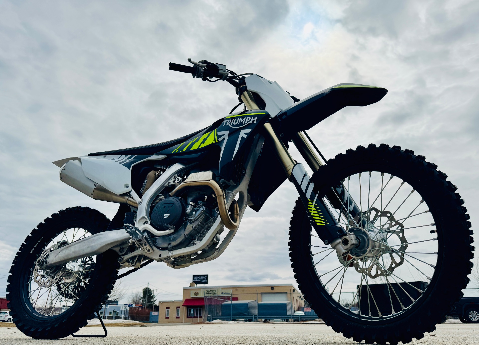 2024 Triumph TF 250-X in Manchester, New Hampshire - Photo 11