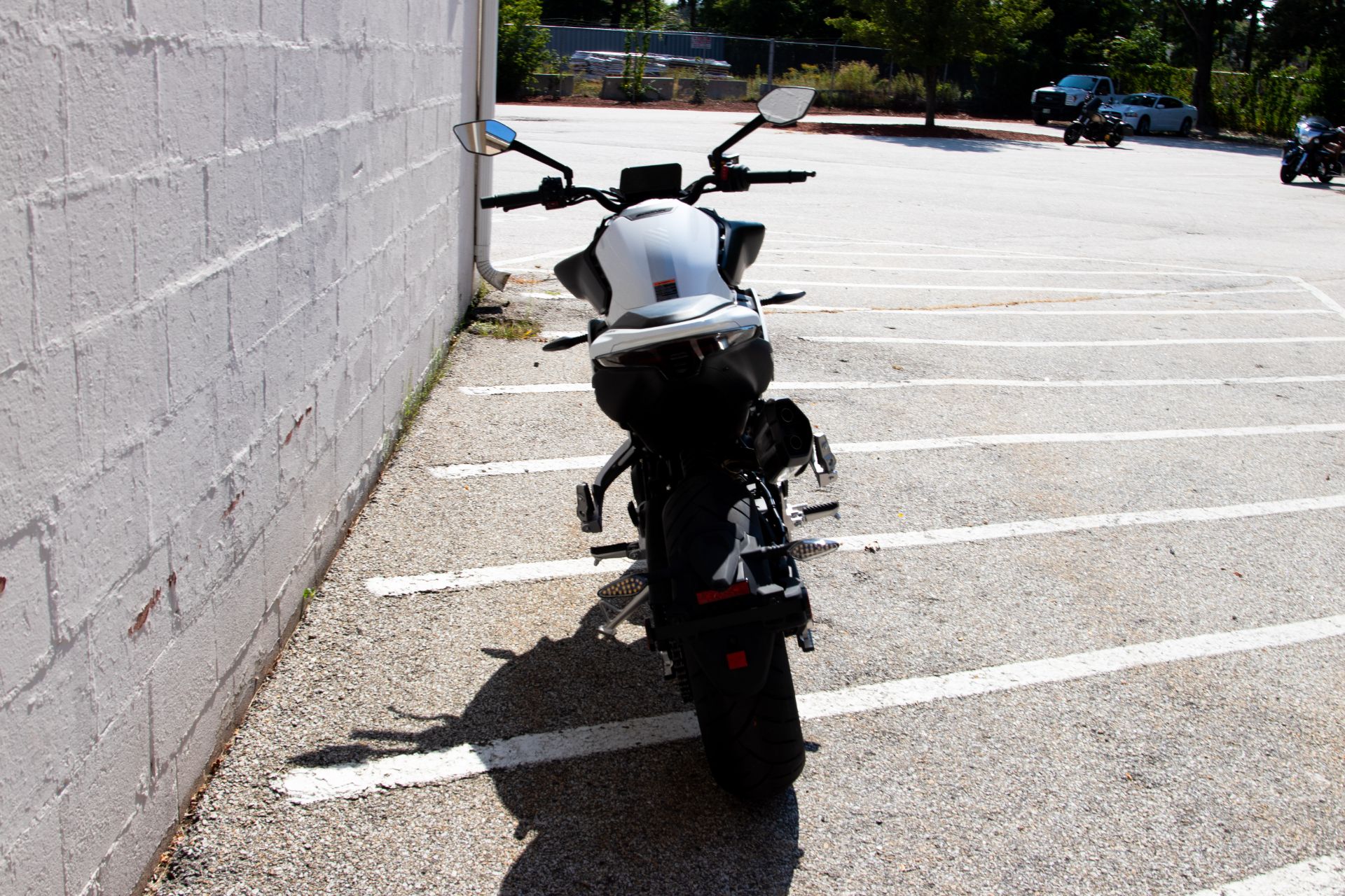 2024 CFMOTO 800NK in Manchester, New Hampshire - Photo 7