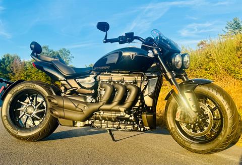2025 Triumph Rocket 3 Storm GT in Manchester, New Hampshire - Photo 15