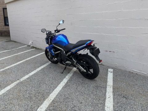 2009 Kawasaki ER-6n in Manchester, New Hampshire - Photo 3